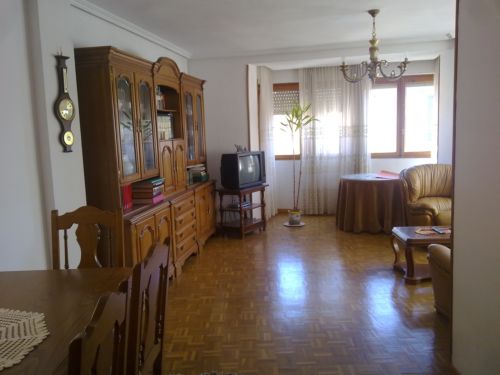 Piso grande en Venerable Carabantes