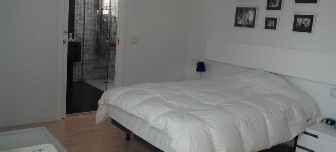 Exclusiva casa con varias terrazas y piscina