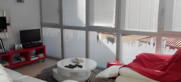 Exclusiva casa con varias terrazas y piscina