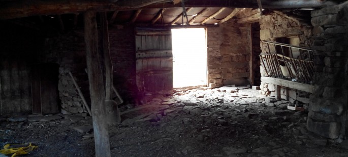 Rebollar, finca de 1200 metros, con casa para reformar