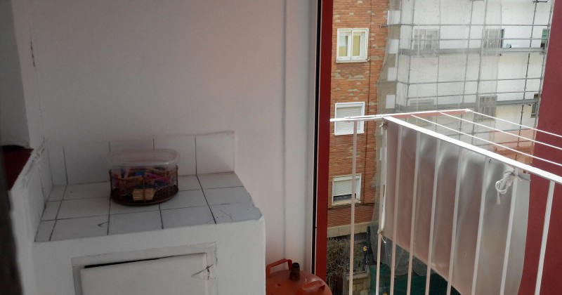 Interesante piso en calle Real