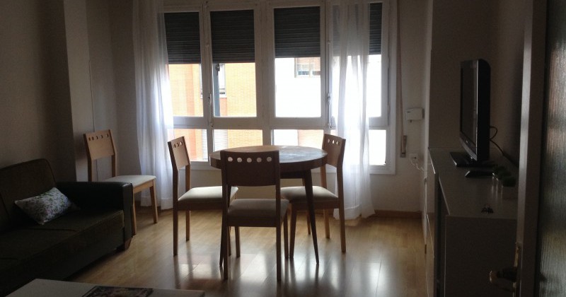 Venta de amplio piso de 5 habitaciones
