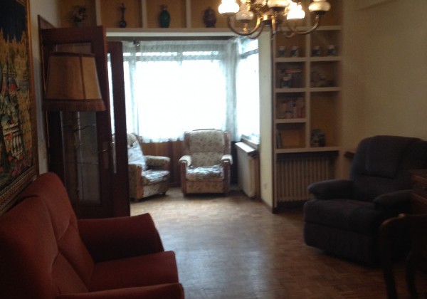 Venta 4 dormitorios en Calle Cortes de Soria