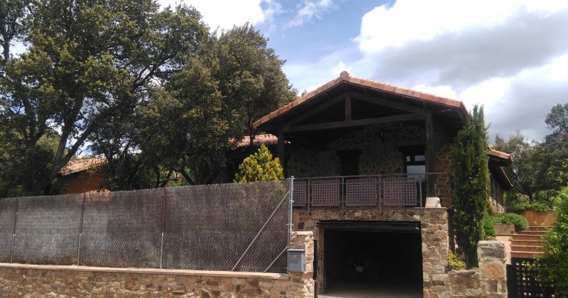 Urb. Estanque de Tera Casa con parcela de 600 m2
