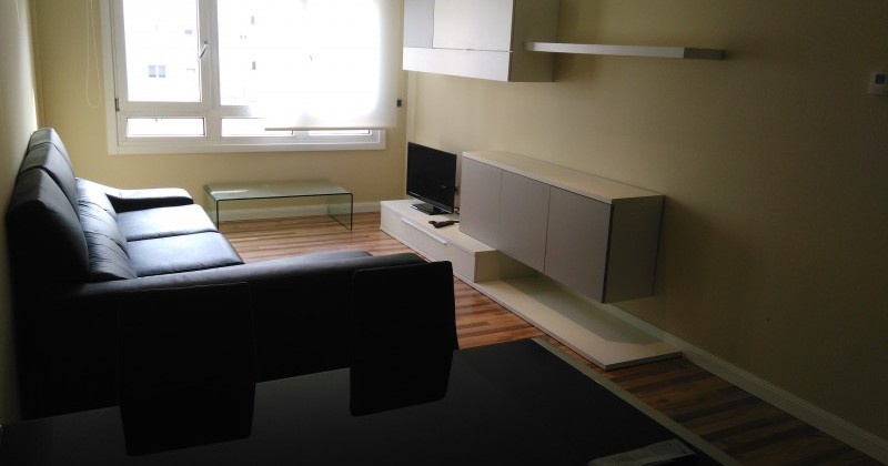 Apartamento moderno con garaje y trastero