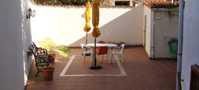 Acogedora y agradable casa en Fuentelárbol