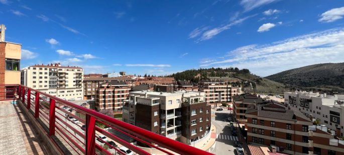 La amplitud que tu buscas, en un ático con mucha luz