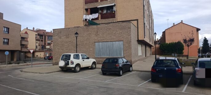 Local en Agreda con mas de 220 m2 contruidos