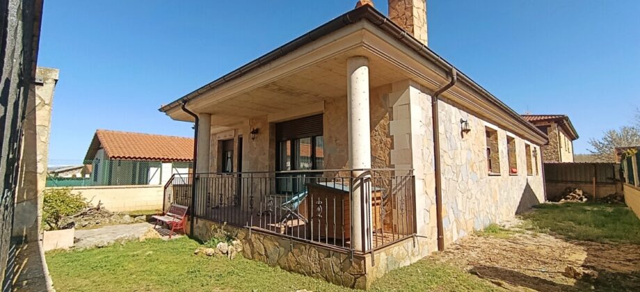 Casa en una sola planta, Almajano