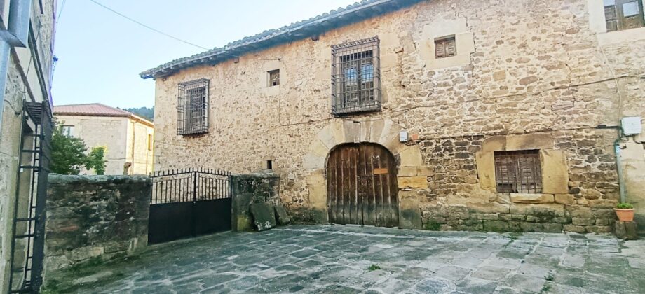 El Rancho, edificio B.I.C