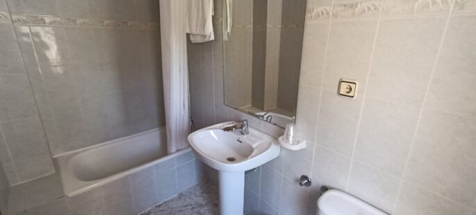 Hostal, negocio, casa y muchas más posibilidades