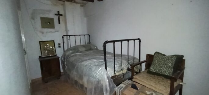 Casa a dos calles junto a la plaza España OLVEGA