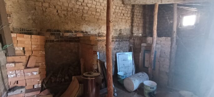 3 alturas en casa buen estado y cobertizo cochera