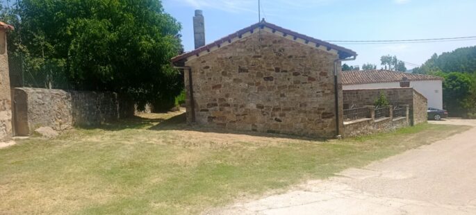 Completa casa independiente en Cidones