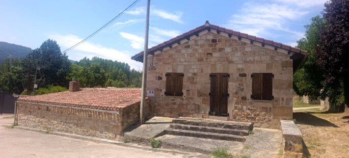 Completa casa independiente en Cidones