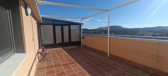 Ático en Golmayo, frente a las piscinas