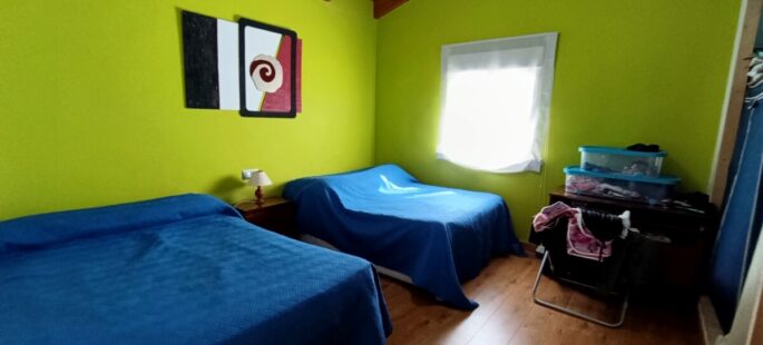 Casa con parcela de 530 m2 en Peroniel del Campo