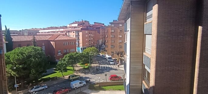 Apartamento ideal para singles o similar